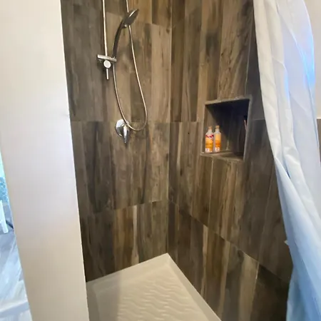 Апартаменты Centro Storico 5 Mins From Port Casa Celeste Липари