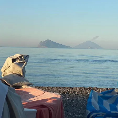 Centro Storico 5 Mins From Port Casa Celeste Apartamento *