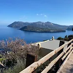 Centro Storico 5 Mins From Port Casa Celeste شقة ليباري