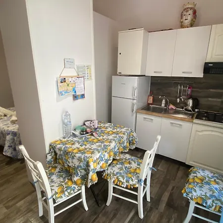 Apartment Centro Storico 5 Mins From Port Casa Celeste Lipari (Isola Lipari)